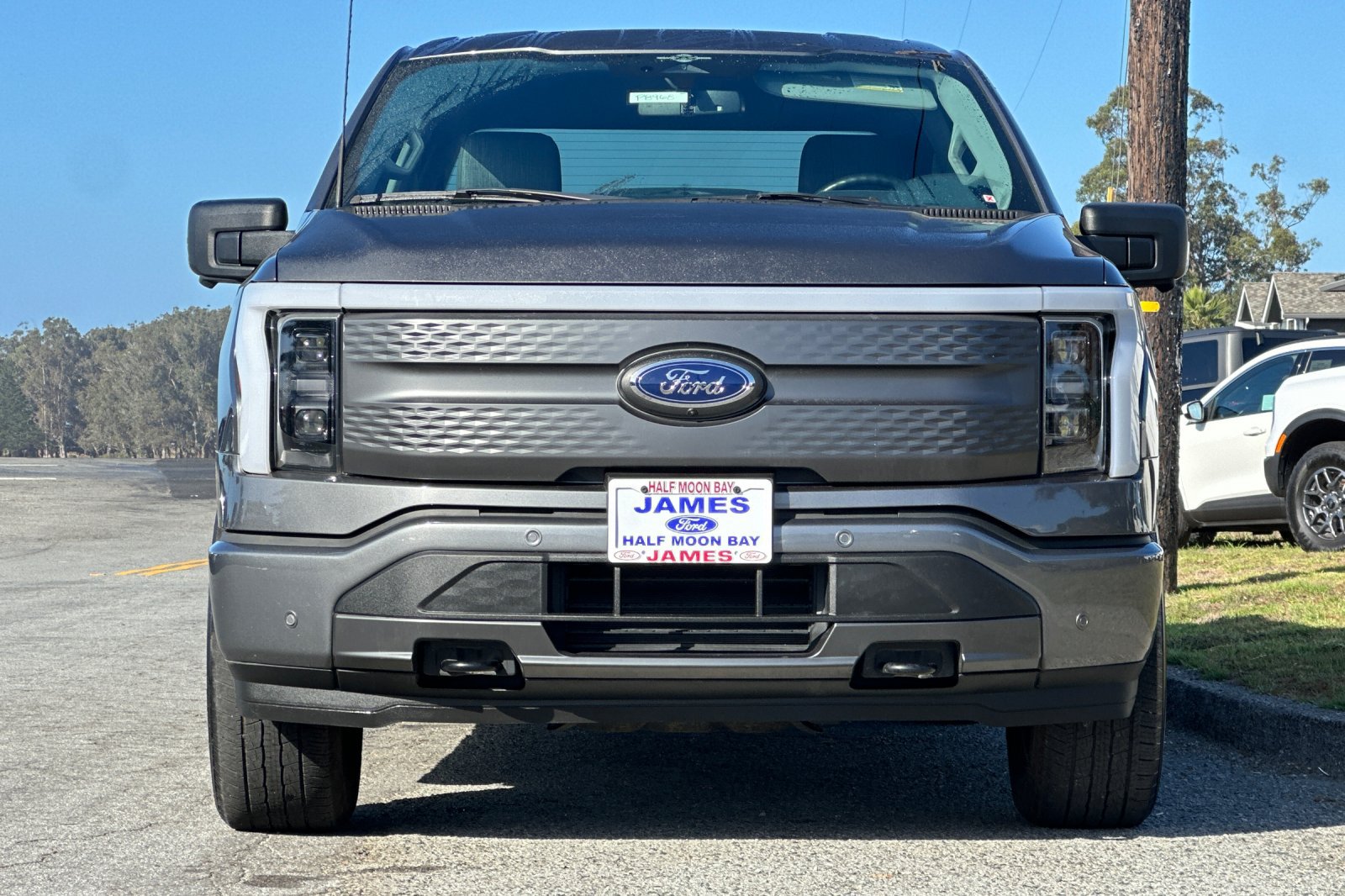 Used 2023 Ford F150 Lightning XLT w/ Equipment Group 312A High AWD/4WD image 8