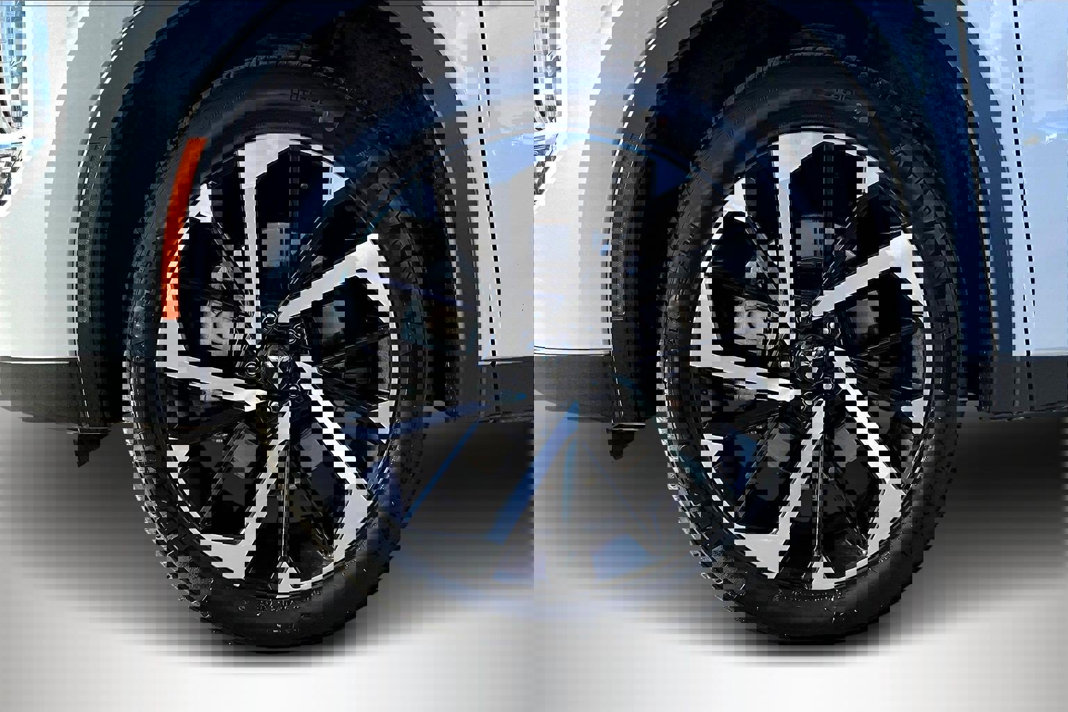 Used 2024 Mitsubishi Outlander SE image 34