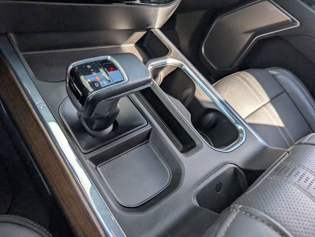 Used 2024 Chevrolet Silverado 1500 High Country image 30