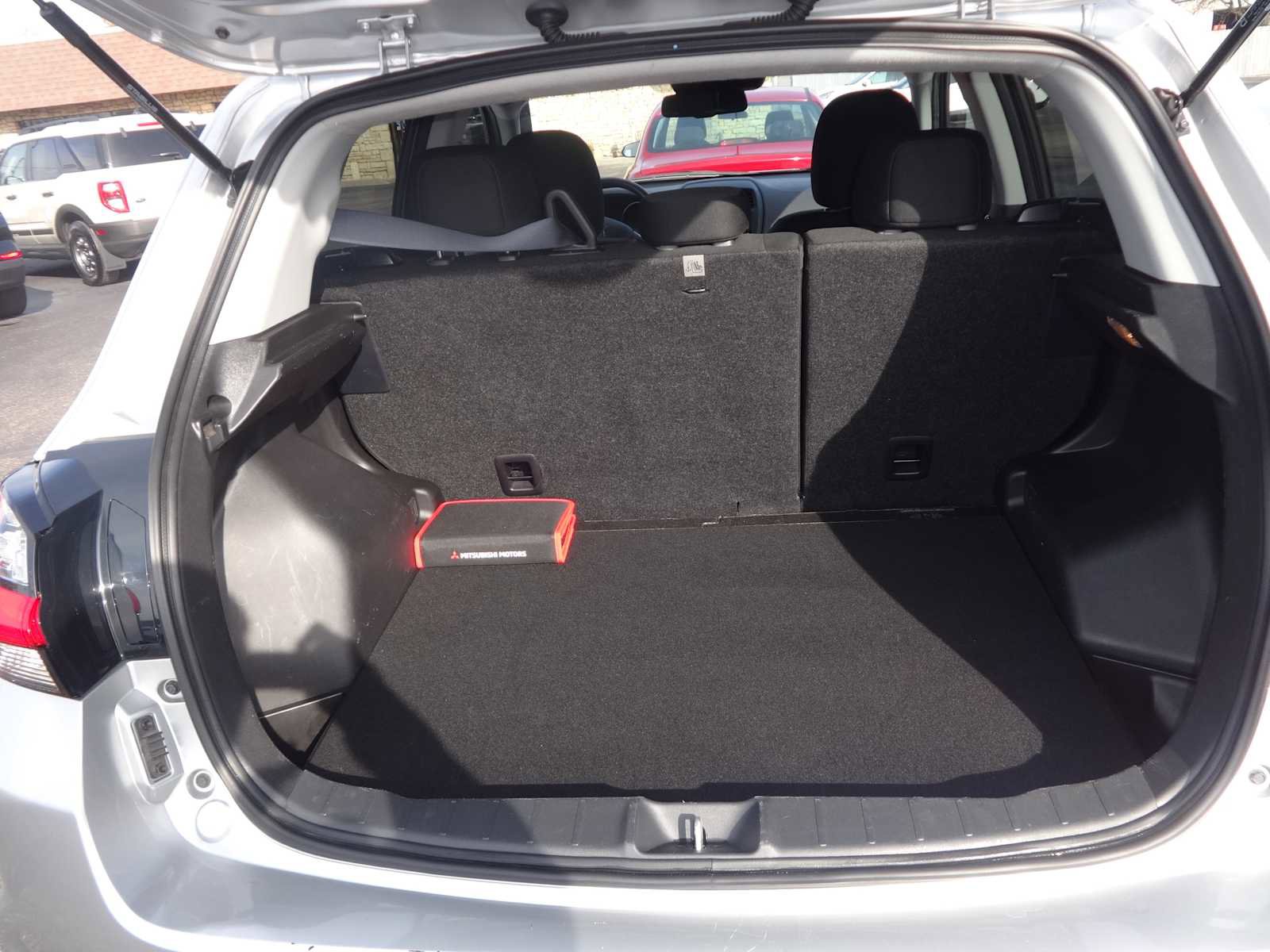 Used 2024 Mitsubishi Outlander Sport ES image 7