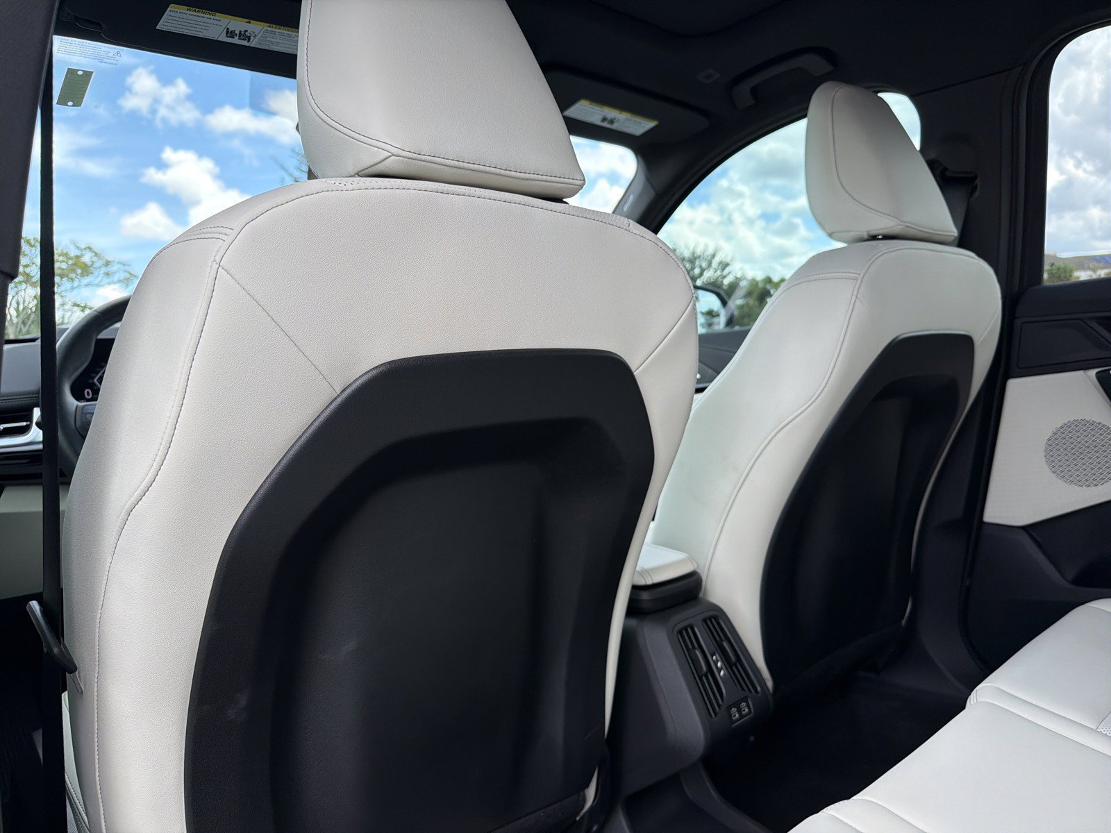 New 2026 BMW X1 xDrive28i w/ Technology Package AWD/4WD image 20