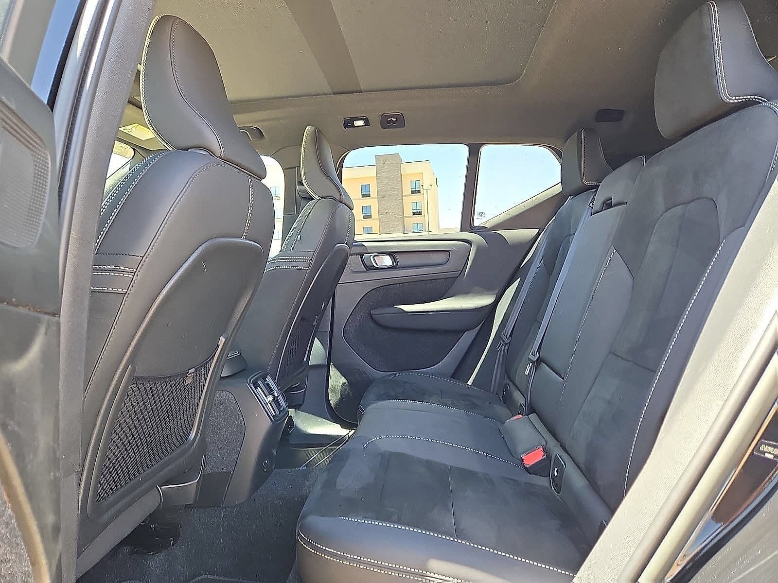 Certified 2023 Volvo XC40 Recharge Plus AWD/4WD image 16
