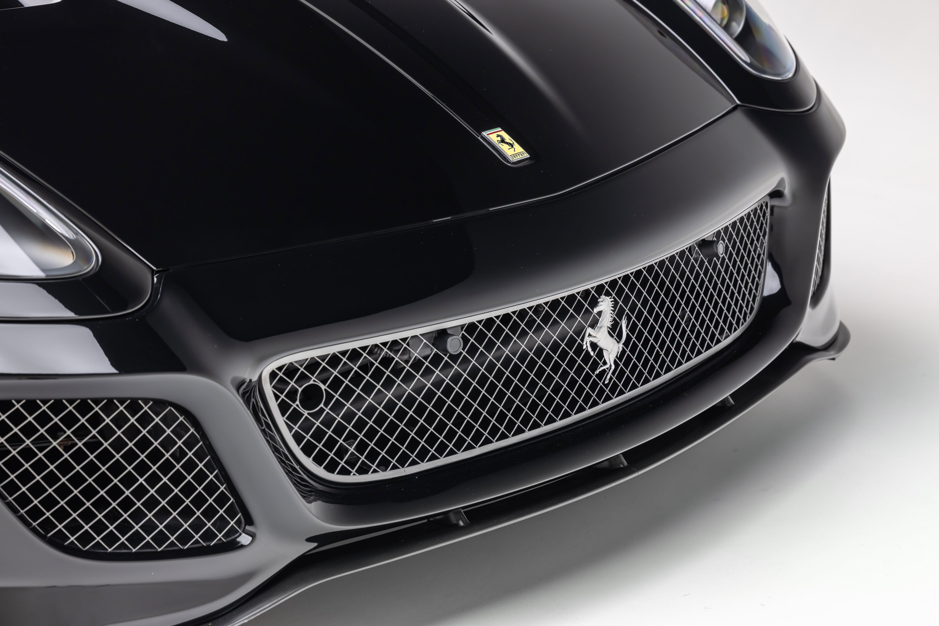 Used 2011 Ferrari 599 GTO RWD image 13