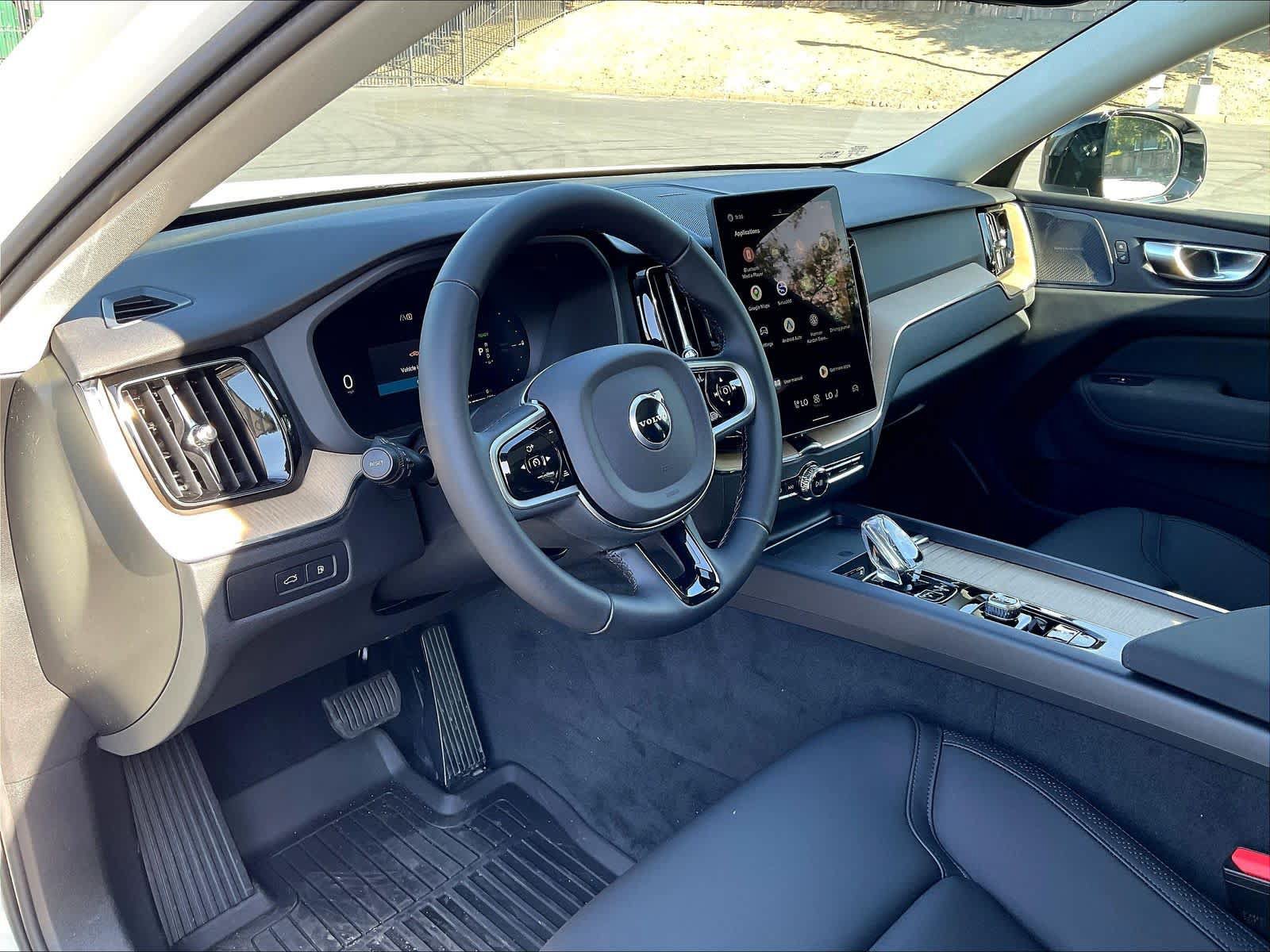 New 2026 Volvo XC60 T8 Plus w/ Climate Package AWD/4WD image 8