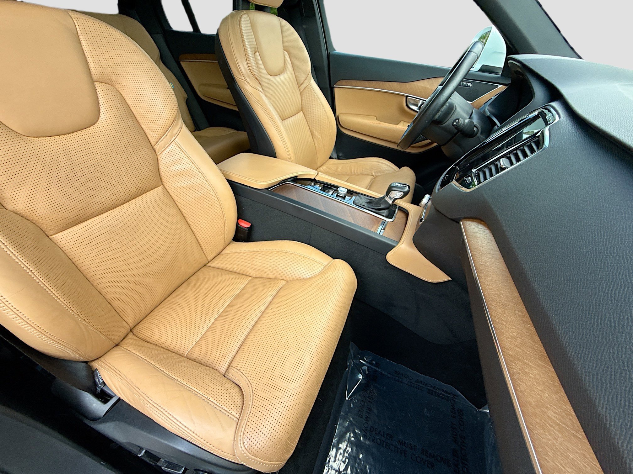 Used 2018 Volvo XC90 T6 Inscription w/ Convenience Package AWD/4WD image 14