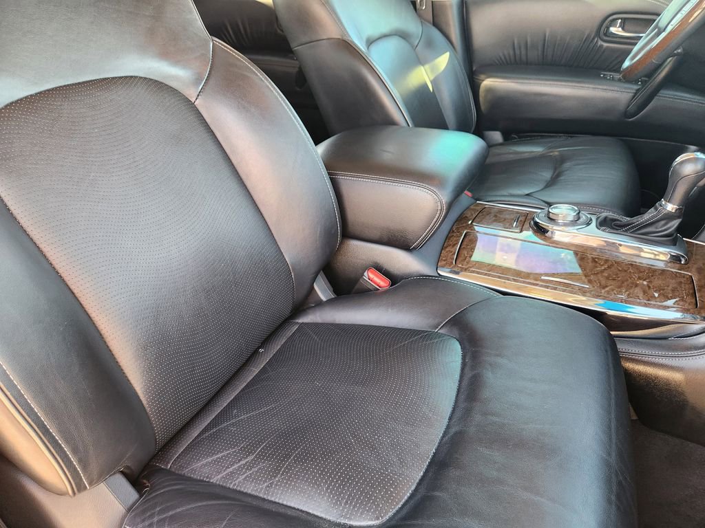 Used 2016 INFINITI QX80 4WD w/ Driver's Assistance Package image 15