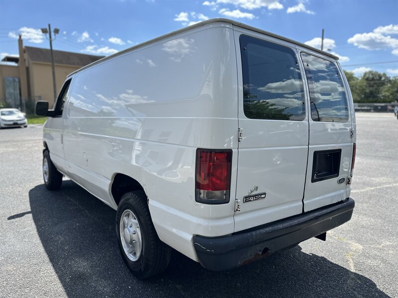 Used 2008 Ford E-150 and Econoline 150 RWD image 6