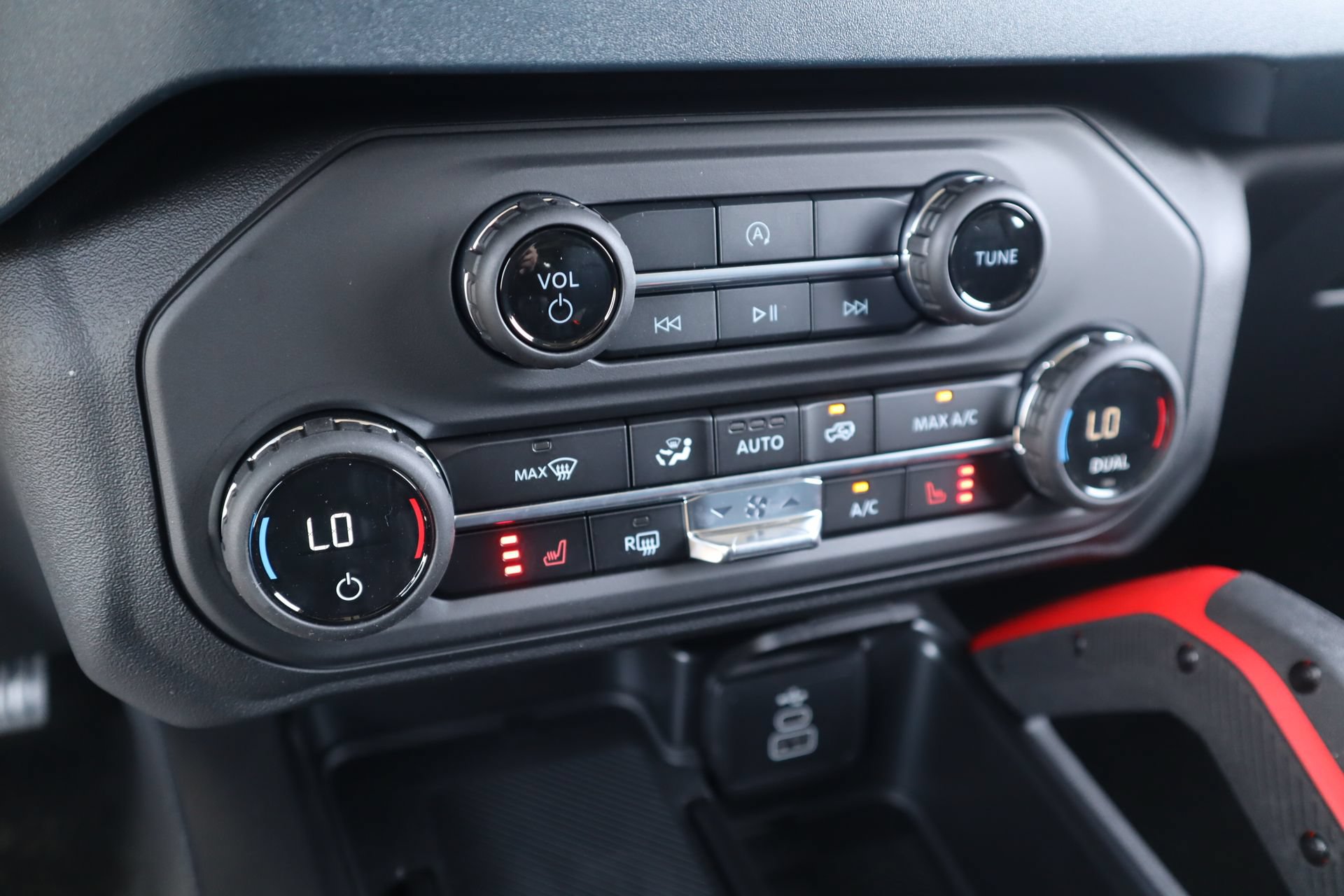 New 2026 Ford Bronco Heritage Edition AWD/4WD image 9
