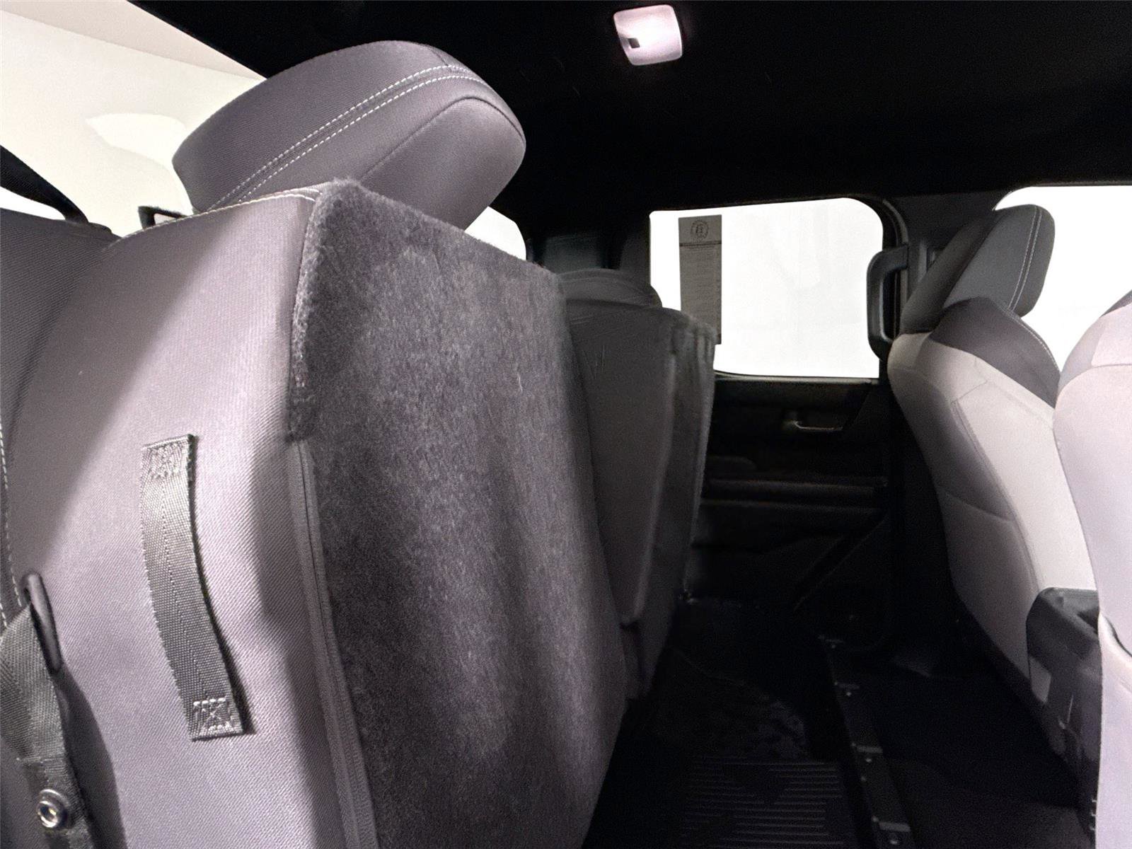 Certified 2025 Toyota Tacoma TRD Off-Road image 34