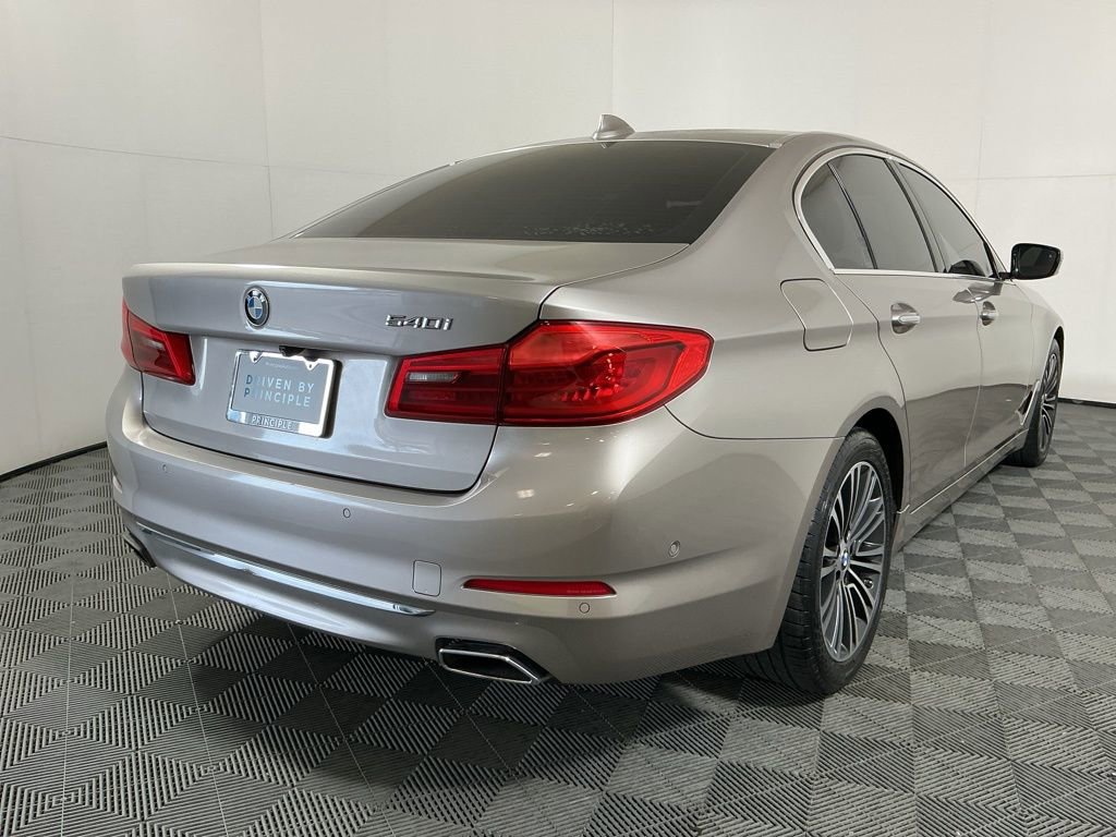 Used 2018 BMW 540i image 5