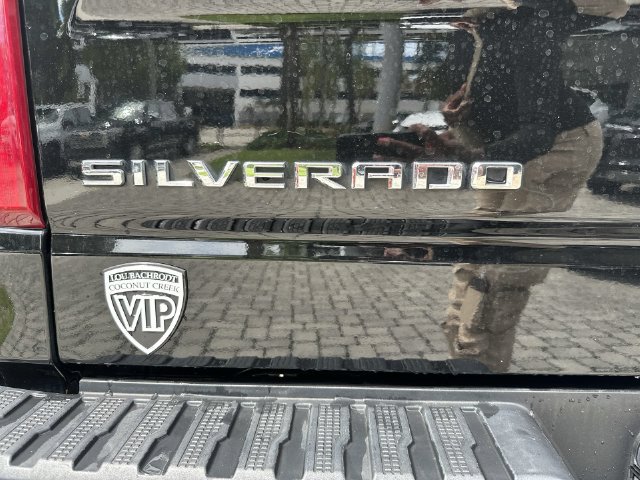 Used 2023 Chevrolet Silverado 1500 LT RWD image 39