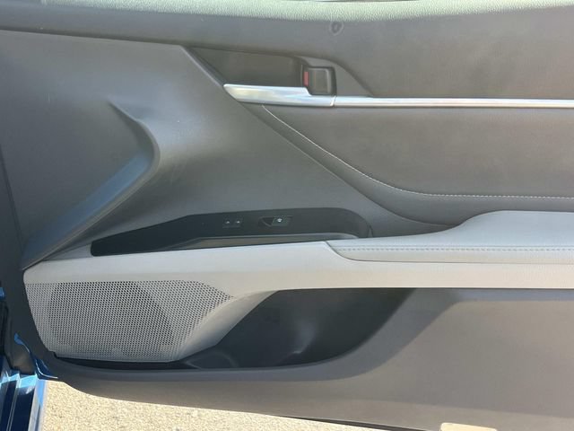 Used 2018 Toyota Camry XSE FWD image 23