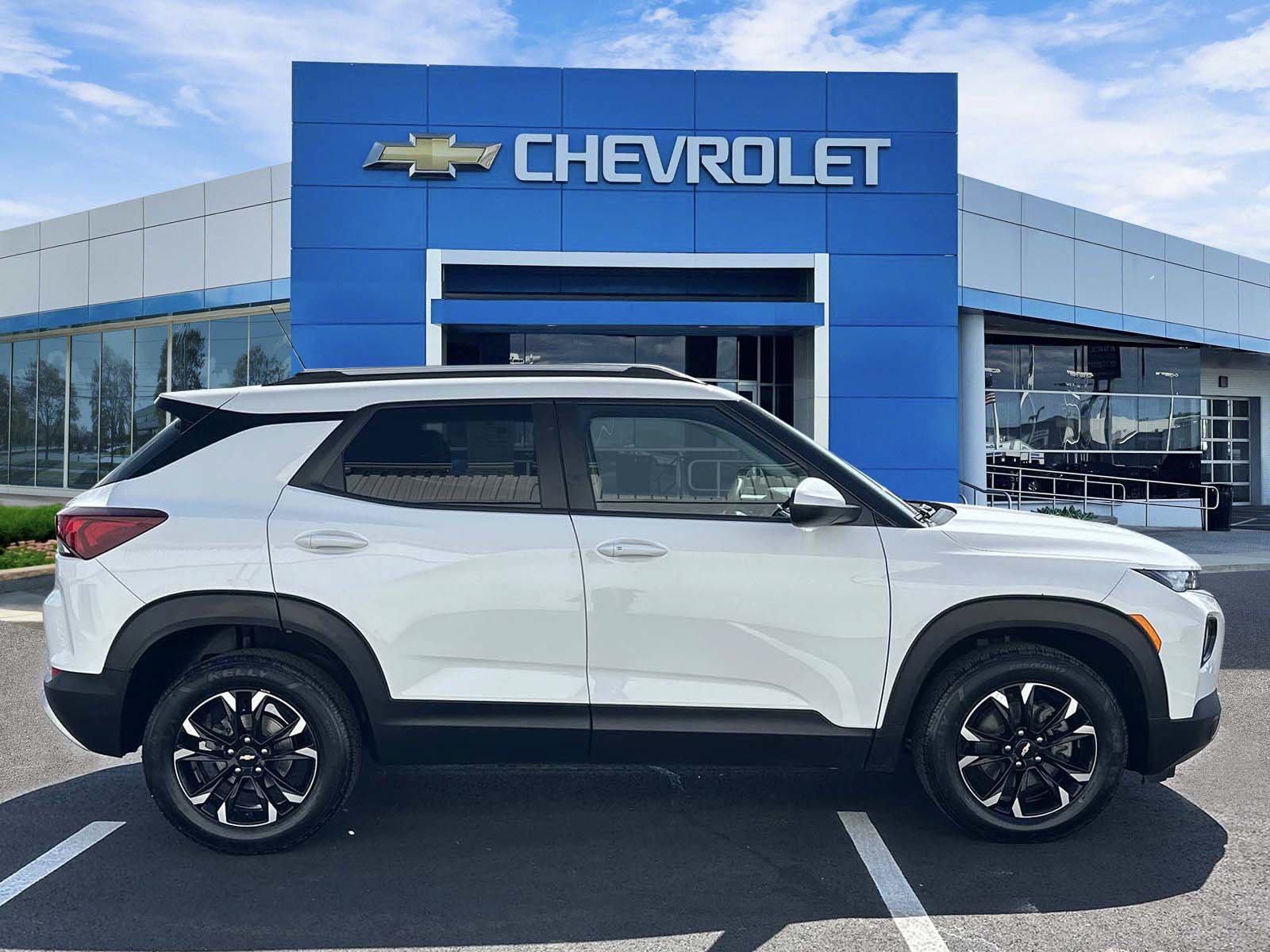 Certified 2023 Chevrolet TrailBlazer LT FWD image 5