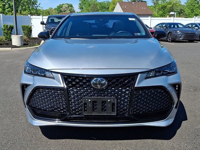 Certified 2021 Toyota Avalon XSE FWD image 2