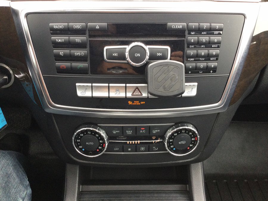 Used 2015 Mercedes-Benz ML 350 4MATIC image 25