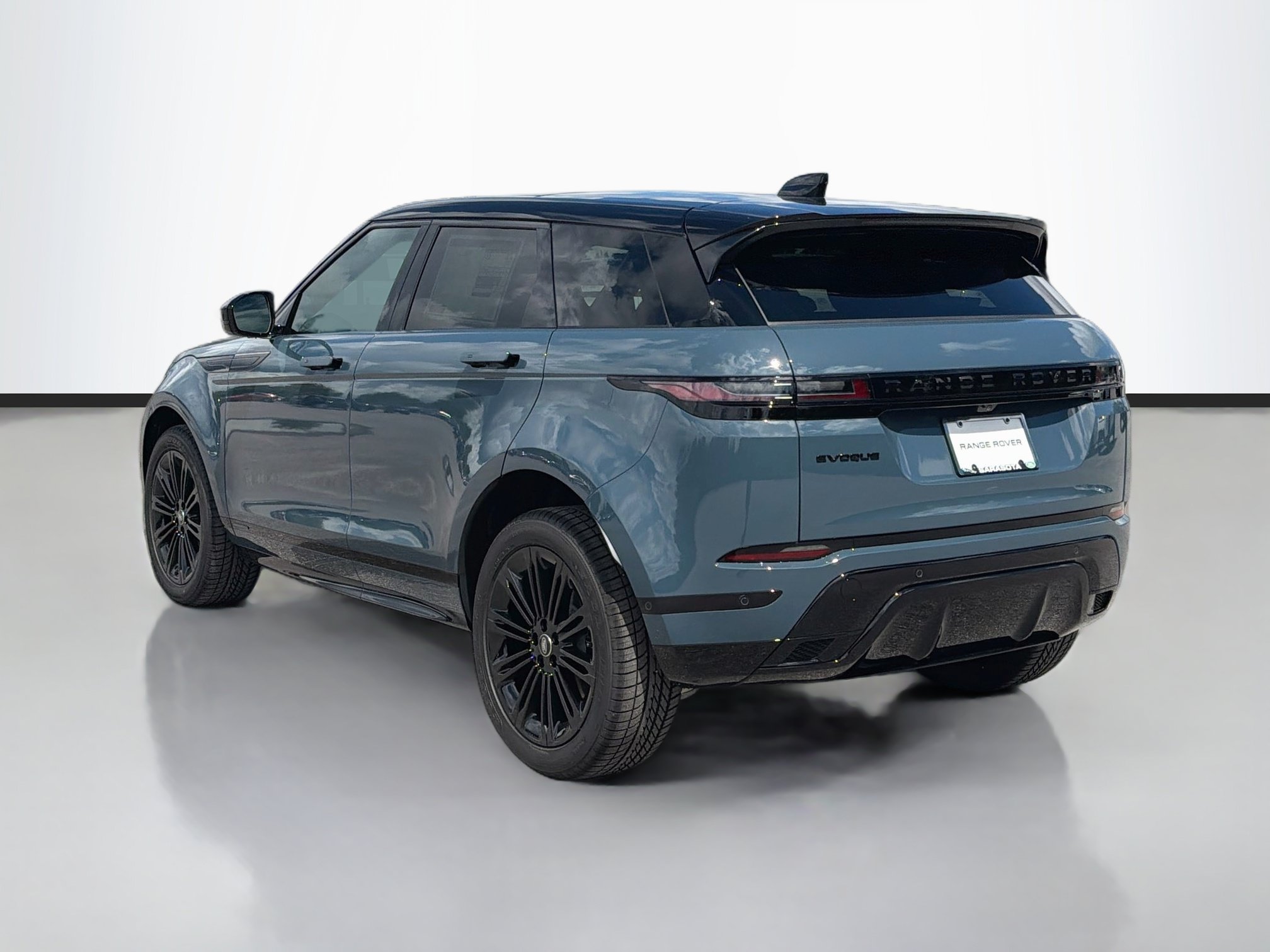 New 2026 Land Rover Range Rover Evoque Hoxton AWD/4WD image 3