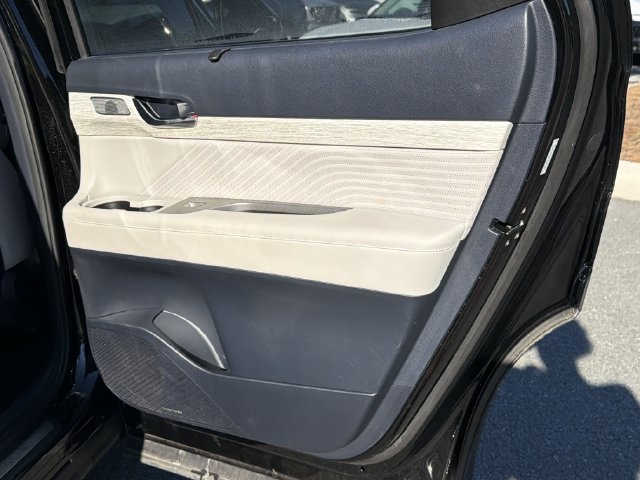 Used 2023 Hyundai Palisade Calligraphy AWD/4WD image 19