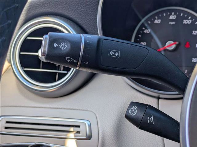 Used 2019 Mercedes-Benz C 300 4MATIC Sedan image 11