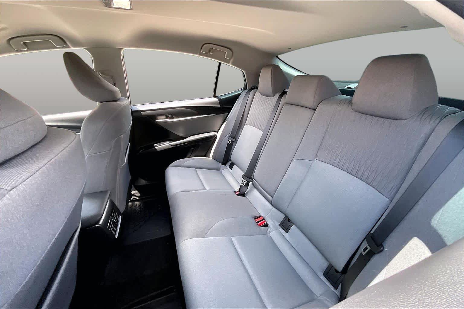Used 2025 Toyota Camry LE w/ Convenience Package FWD image 19