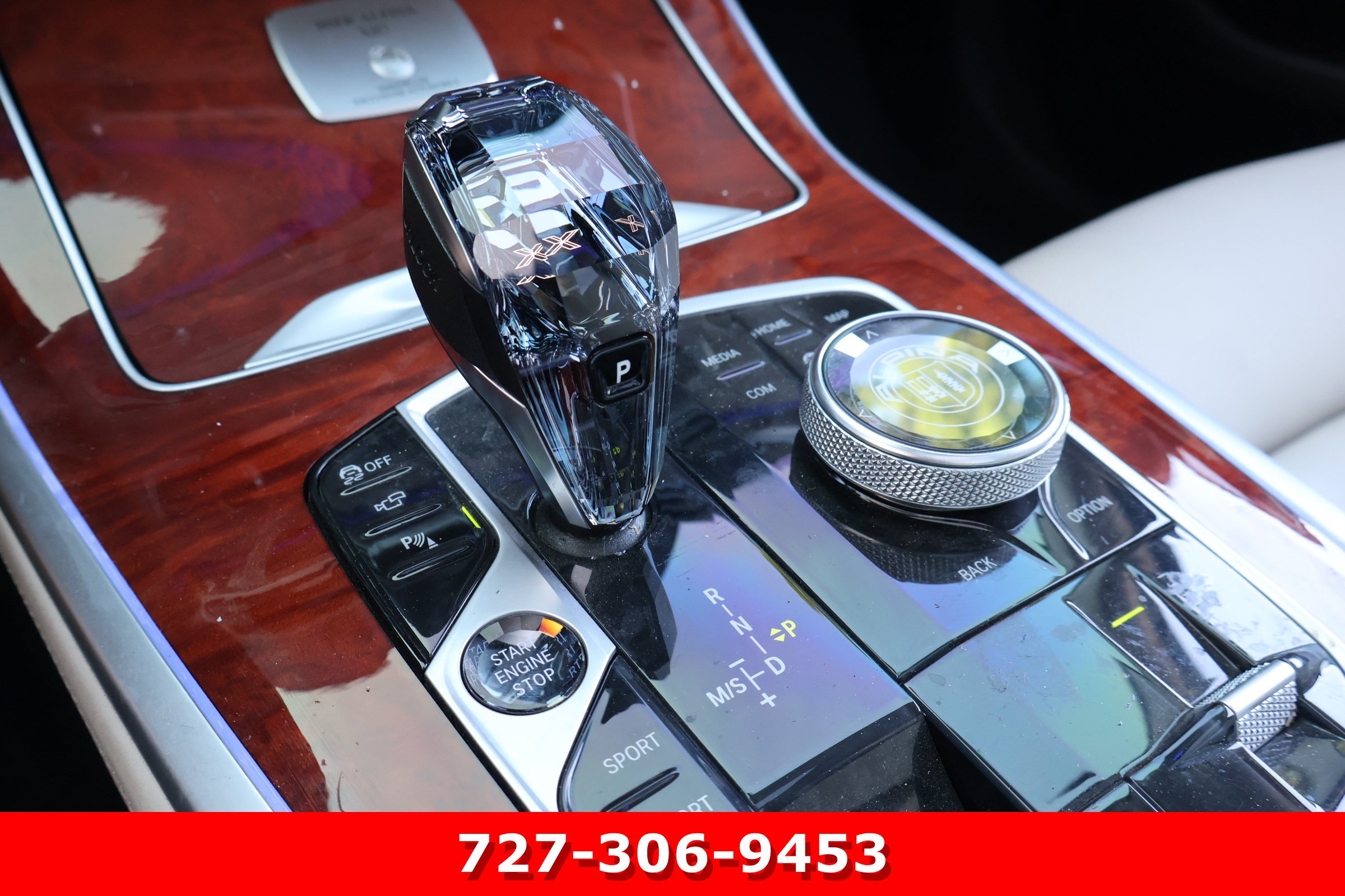 Used 2021 BMW ALPINA XB7 AWD/4WD image 32