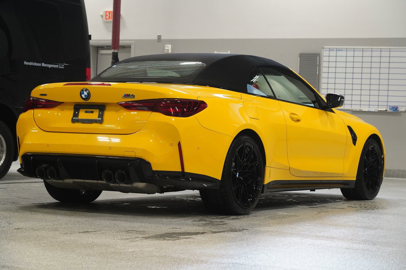 Used 2025 BMW M4 xDrive Competition image 10