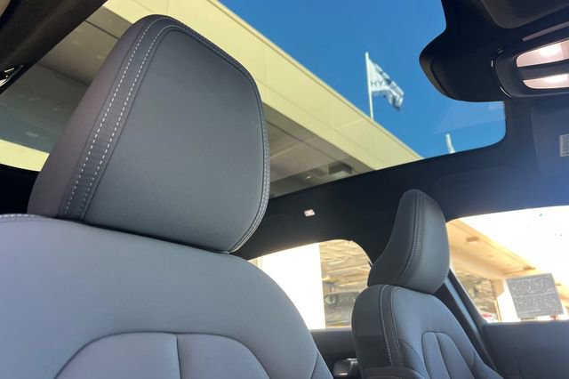 Used 2023 Polestar Polestar 2 w/ Pilot Pack image 22