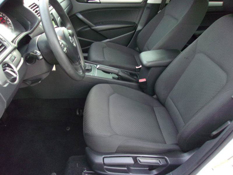 Used 2014 Volkswagen Passat 1.8T S FWD image 18