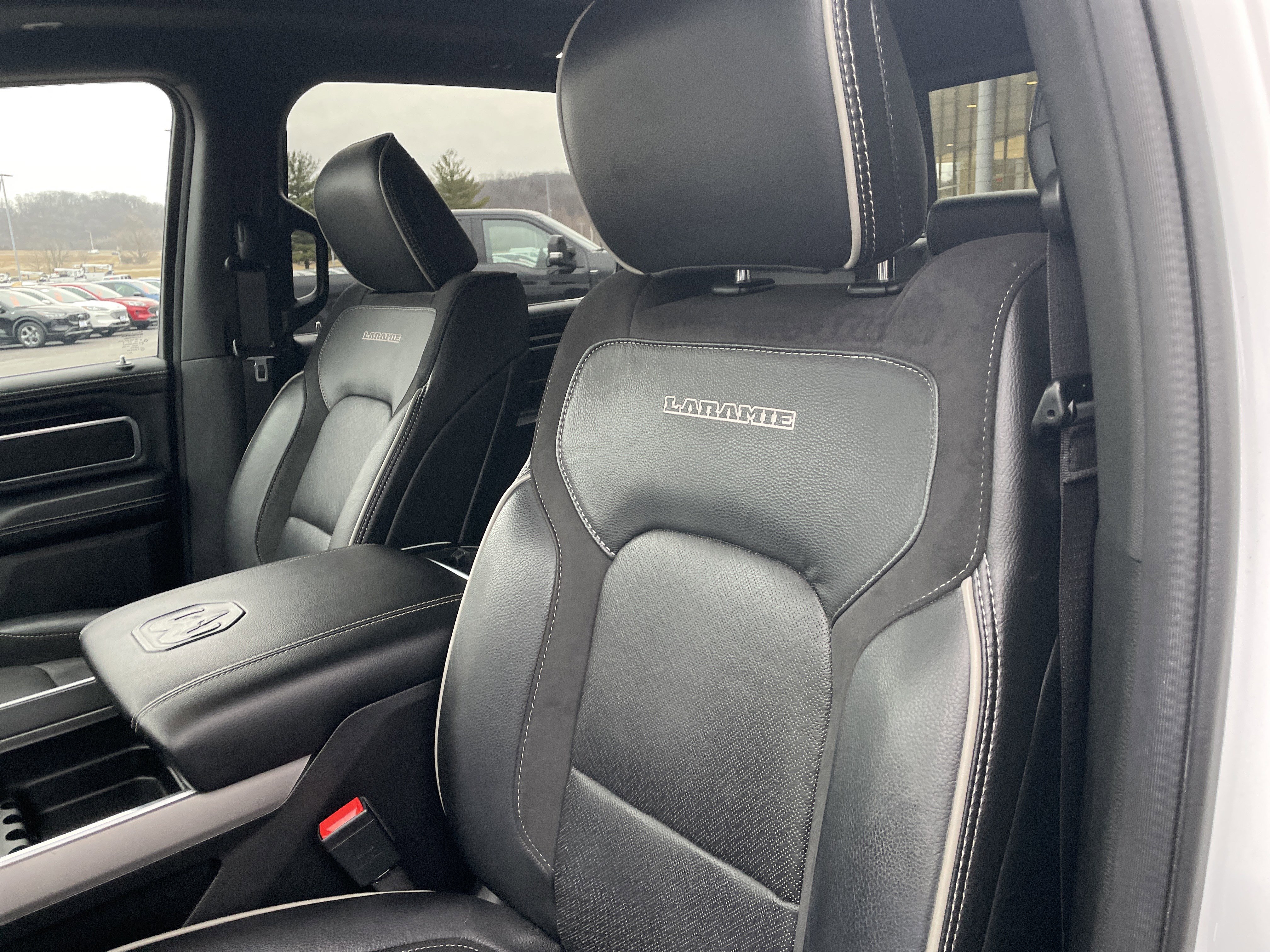 Used 2022 RAM 1500 Laramie w/ Sport Appearance Package image 15