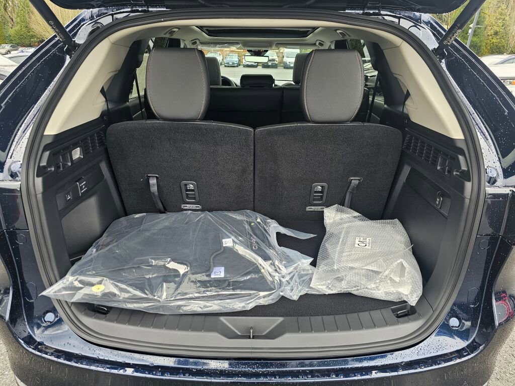 New 2026 MAZDA CX-90 Plug-In Hybrid w/Premium Sport image 25
