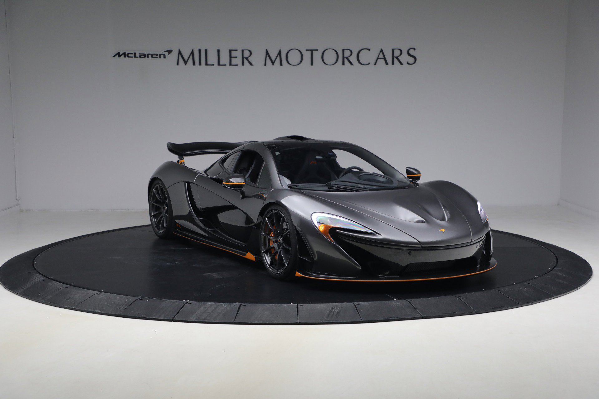 Used 2014 McLaren P1 image 11