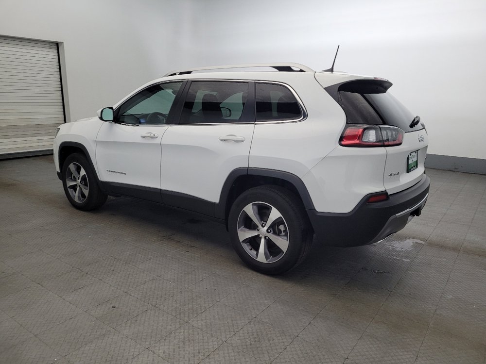 Used 2021 Jeep Cherokee Limited w/ Elite Package AWD/4WD image 3