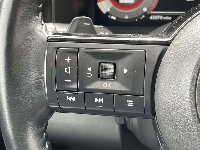 Used 2023 Nissan Pathfinder Platinum w/ Cargo Package image 21