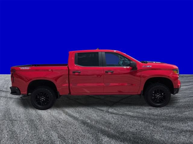 Used 2025 Chevrolet Silverado 1500 Custom Trail Boss AWD/4WD image 3