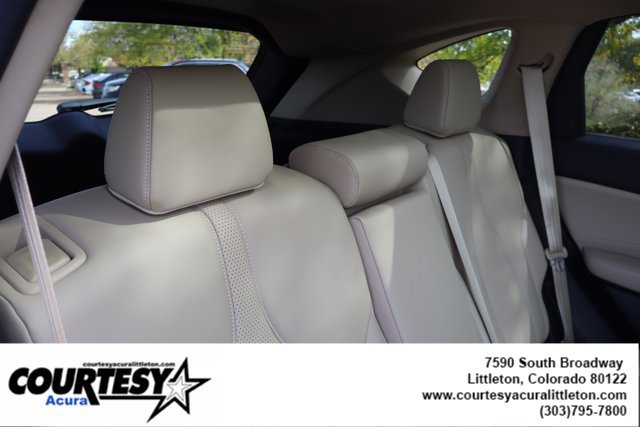 Used 2023 Acura RDX w/ Technology Package AWD/4WD image 30
