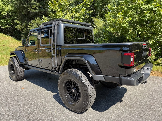 Used 2021 Jeep Gladiator Sport AWD/4WD image 9