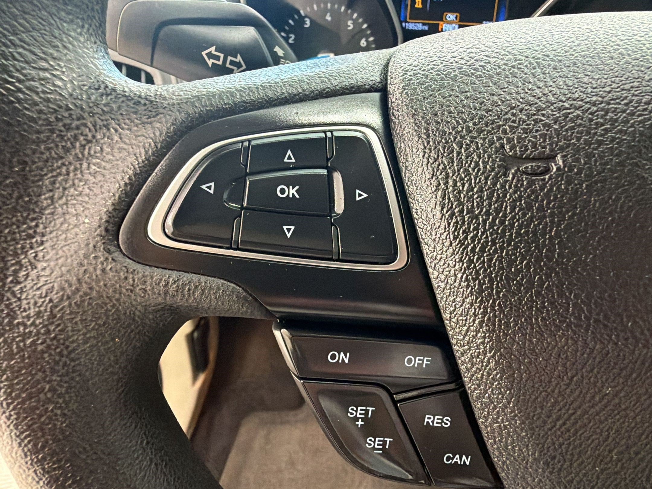 Used 2015 Ford Focus SE FWD image 16