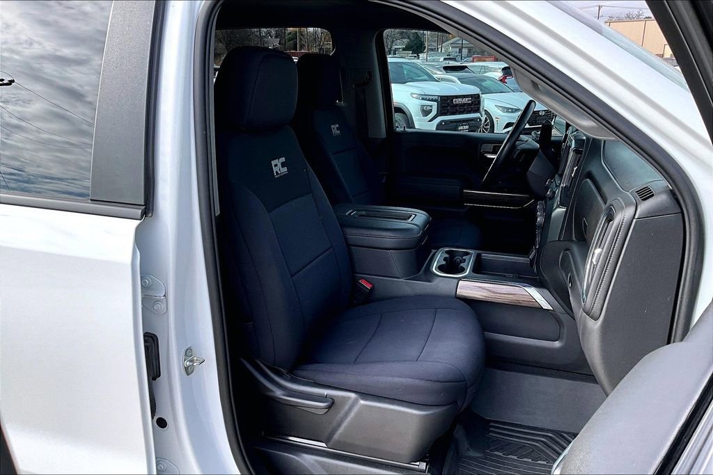 Used 2022 Chevrolet Silverado 1500 LT Trail Boss image 10