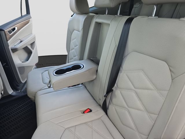 Used 2024 Volkswagen Atlas SE FWD image 13