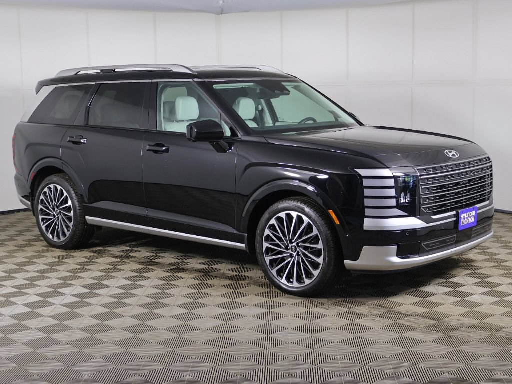 Certified 2026 Hyundai Palisade Calligraphy AWD/4WD image 2