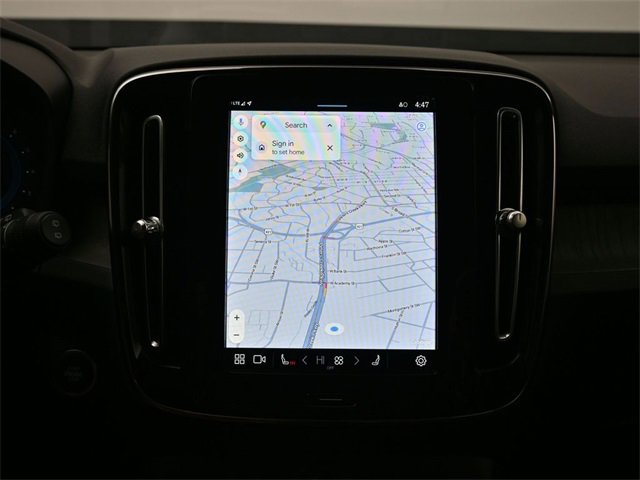 Used 2023 Volvo XC40 B5 Plus w/ Driver Assist Package image 14