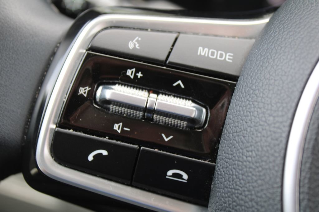 Certified 2023 Kia Sorento SX AWD/4WD image 28