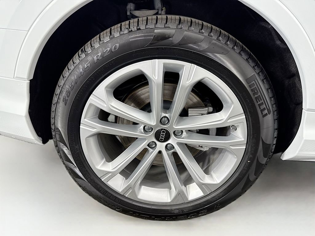 Used 2026 Audi Q7 3.0T Premium Plus w/ Premium Plus Package AWD/4WD image 34