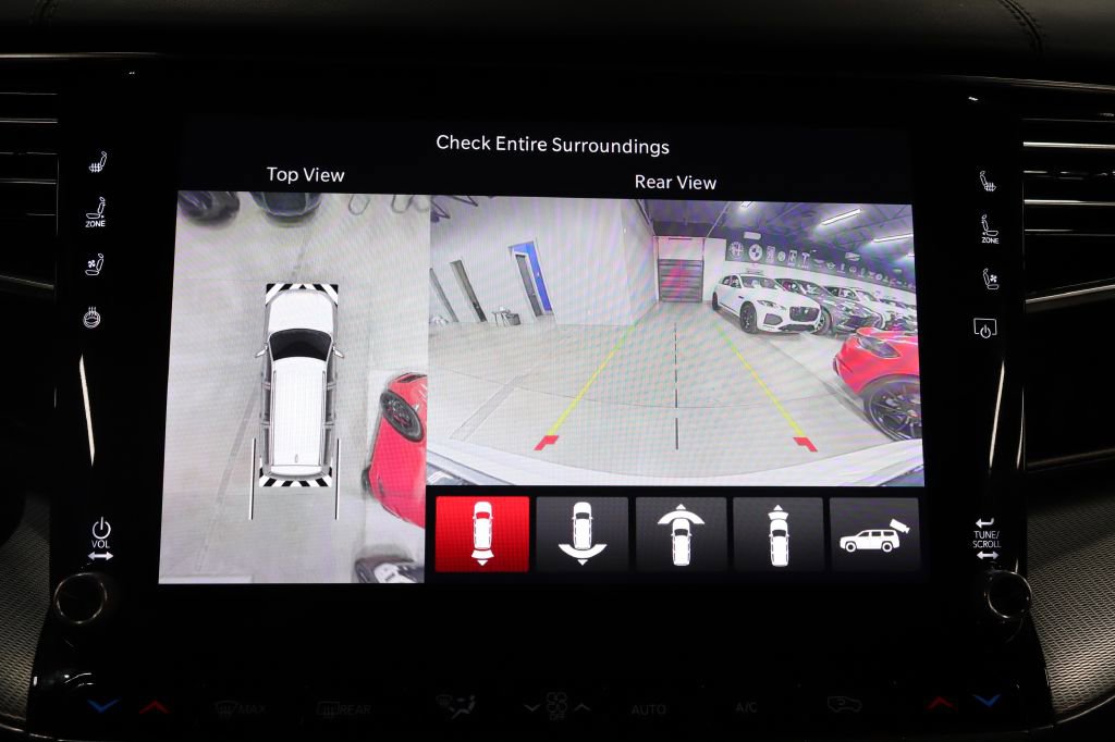 Used 2023 Jeep Grand Wagoneer Series II w/ Premium Group II image 14