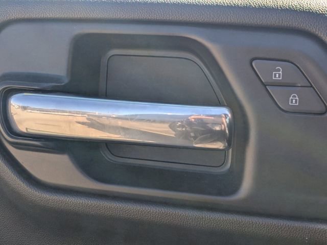 Used 2022 Chevrolet Silverado 1500 RST image 13