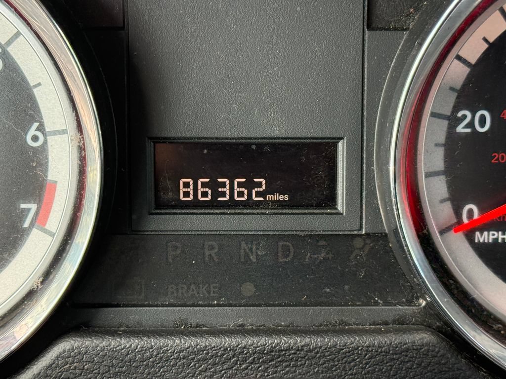 Used 2019 Dodge Grand Caravan SE FWD image 16