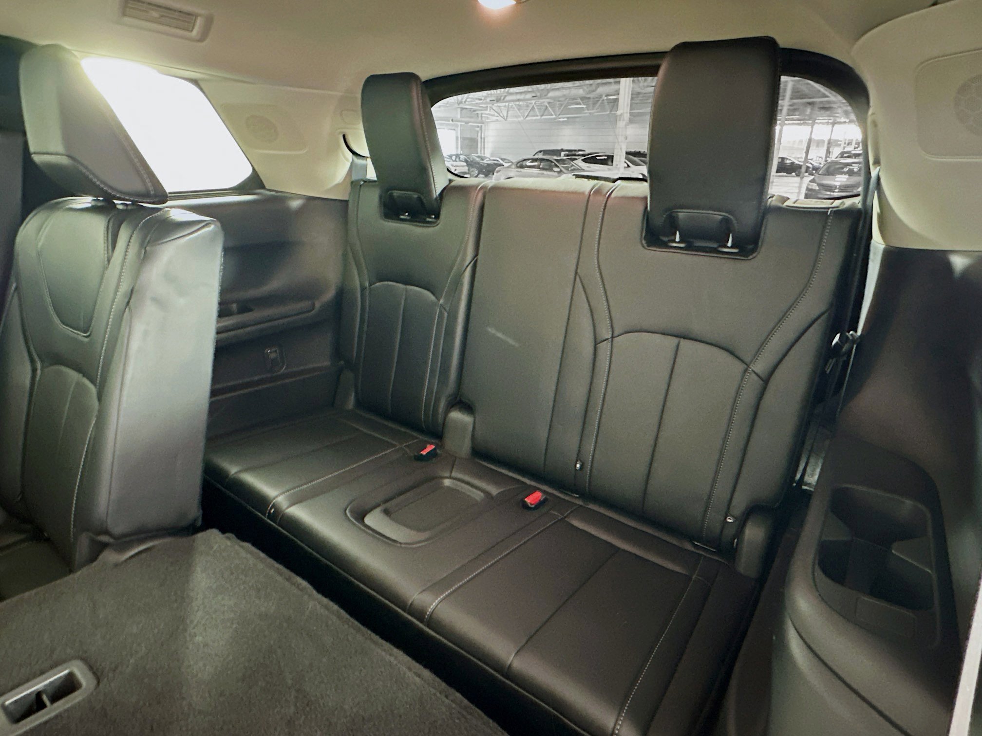 Used 2023 INFINITI QX60 Luxe w/ Cargo Package image 30