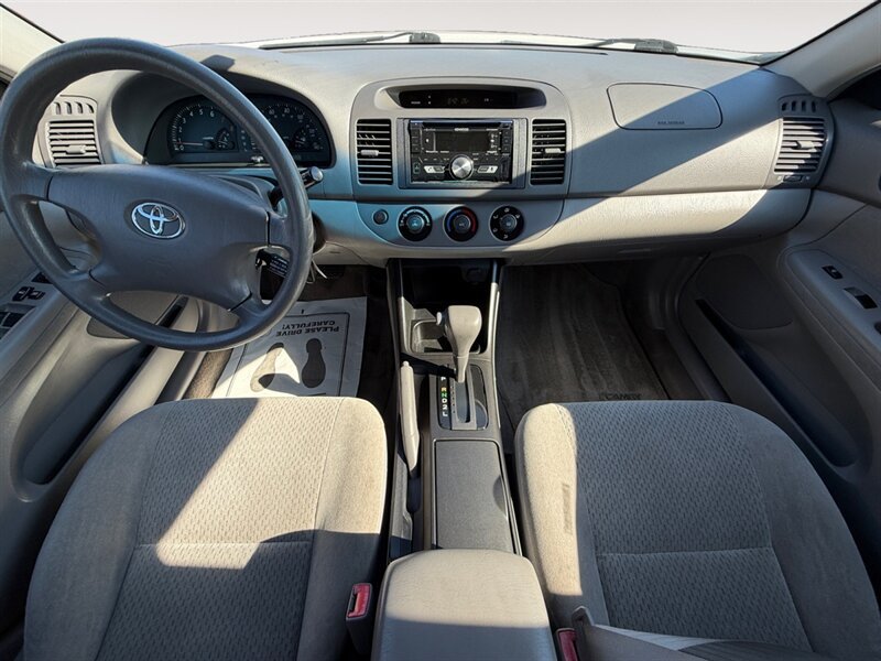 Used 2002 Toyota Camry LE FWD image 11