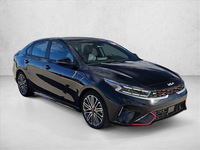 Used 2023 Kia Forte GT image 3