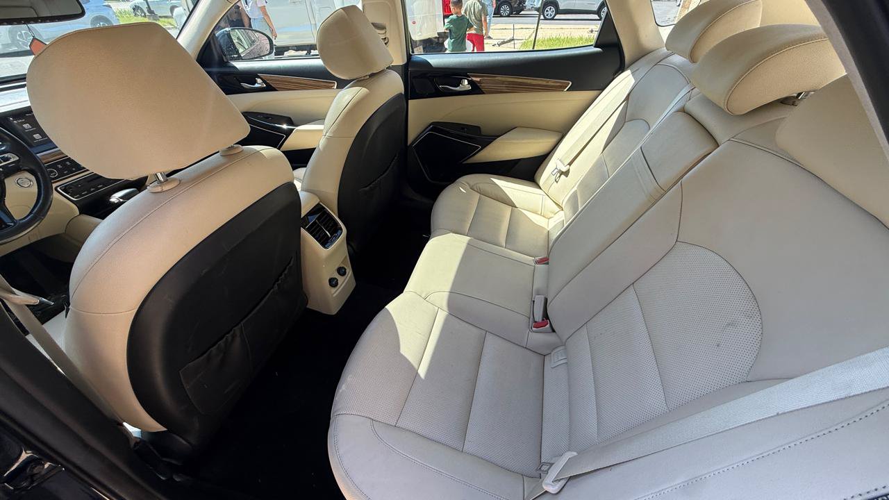Used 2018 Kia Cadenza Technology FWD image 19