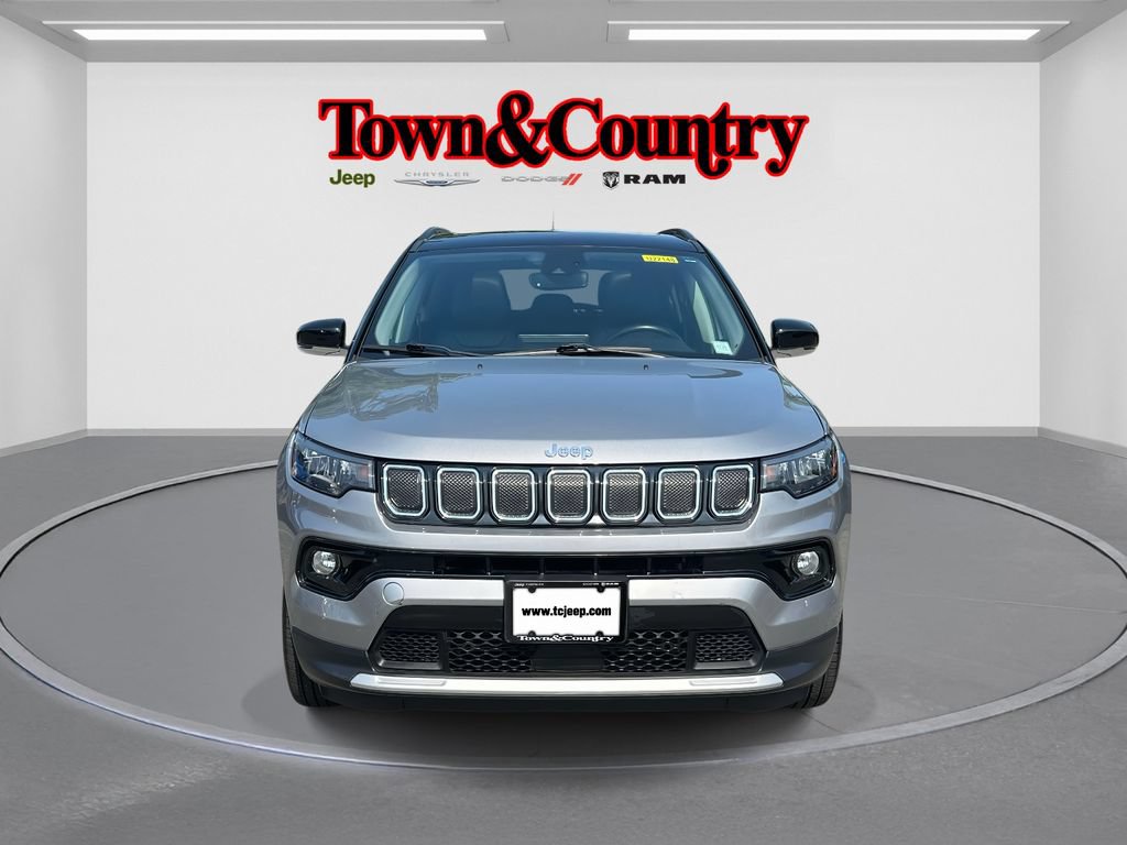 Certified 2022 Jeep Compass Limited w/ Sun and Sound Group AWD/4WD image 2